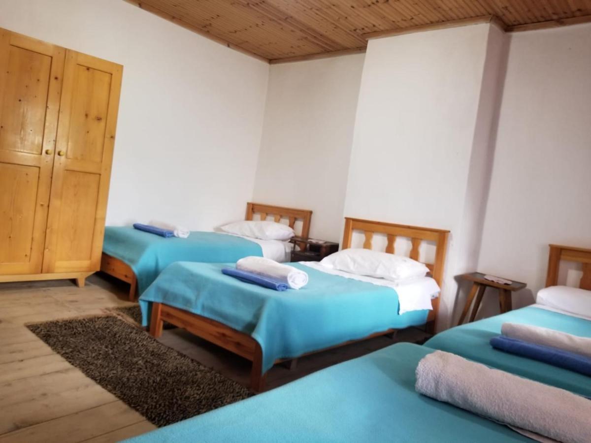 Bujtina Carku Hotel Theth Exterior photo